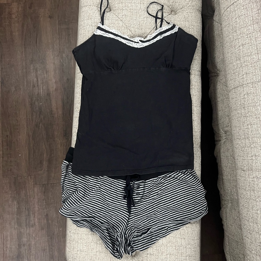 Tarea Black and Gray Stripe Pajama set Sz XL